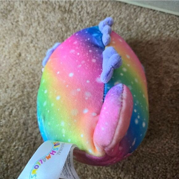 Emerald the Rainbow Seahorse Squishmallow 7.5" Plush - Picture 3 of 10